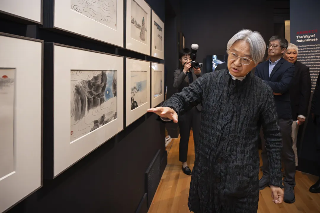 齐白石精品在波士顿展出，“白石画屋”呈现水墨挥洒  第1张